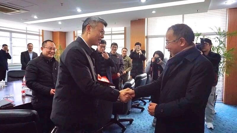 張壯雄.jpg